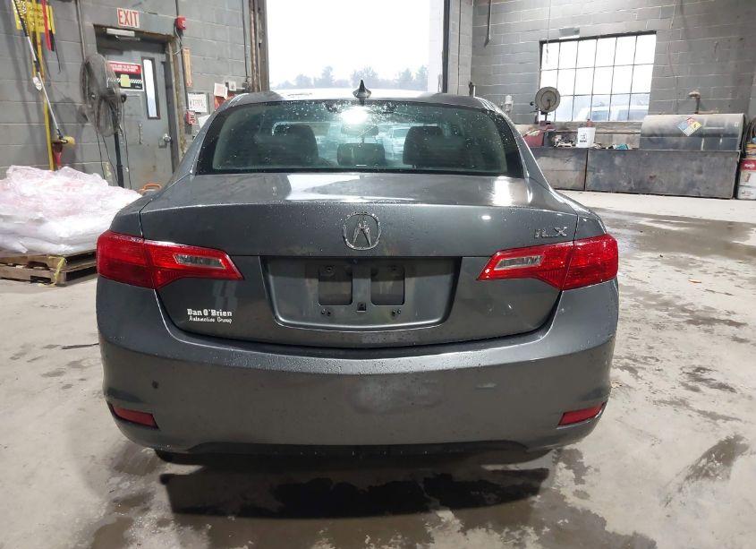 Photo 17 of 2014 Acura Ilx 2.0L (VIN 19VDE1F79EE000079)