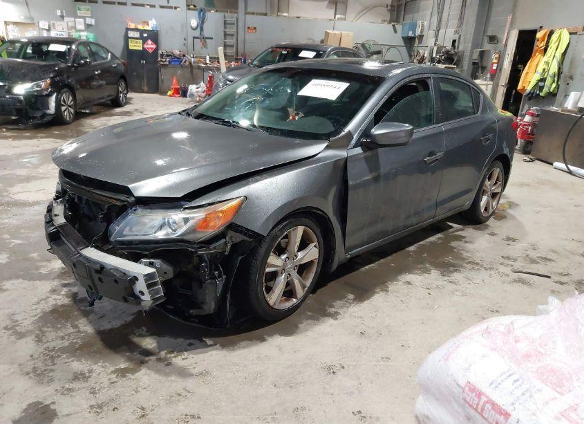 Photo 2 of 2014 Acura Ilx 2.0L (VIN 19VDE1F79EE000079)