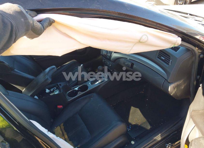 Photo 5 of 2013 Acura Ilx 2.0L (VIN 19VDE1F7XDE000185)