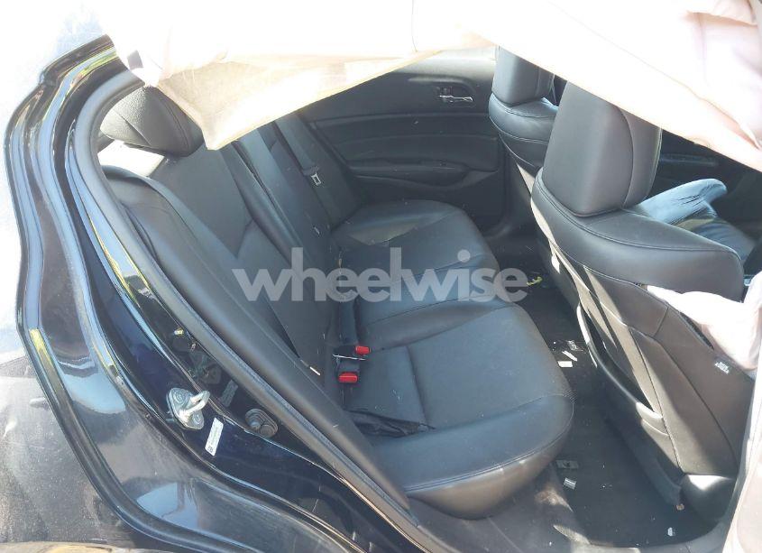 Photo 8 of 2013 Acura Ilx 2.0L (VIN 19VDE1F7XDE000185)