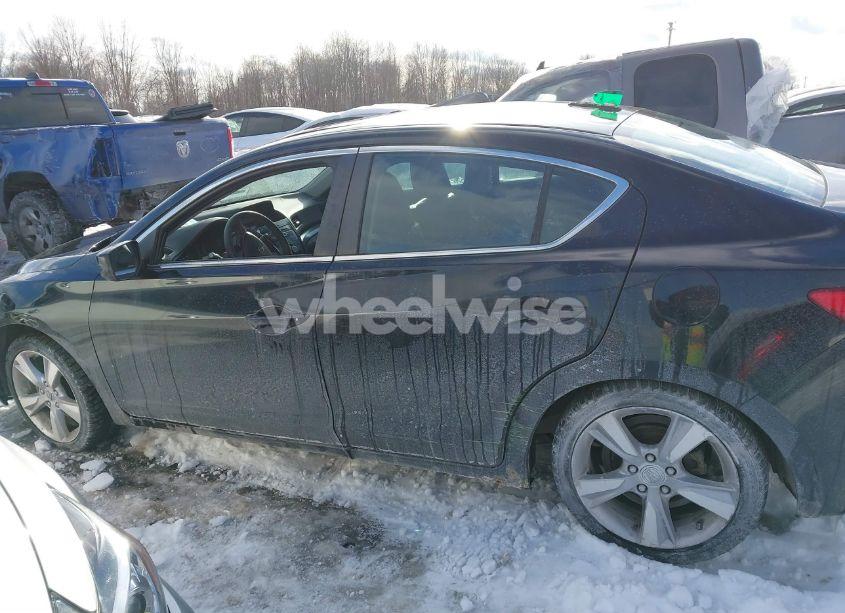 Photo 14 of 2013 Acura Ilx 2.4L (VIN 19VDE2E51DE000596)