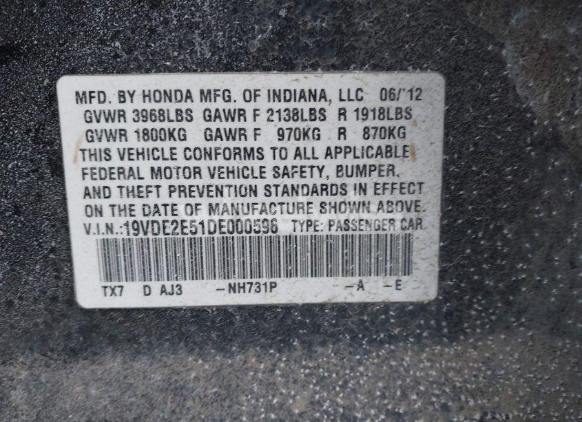 Photo 9 of 2013 Acura Ilx 2.4L (VIN 19VDE2E51DE000596)