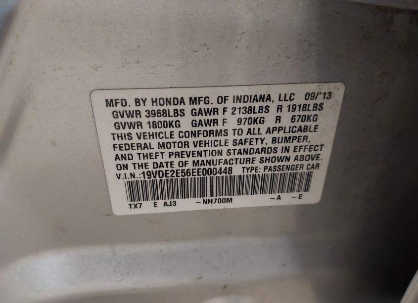 Photo 9 of 2014 Acura Ilx 2.4L (VIN 19VDE2E56EE000448)