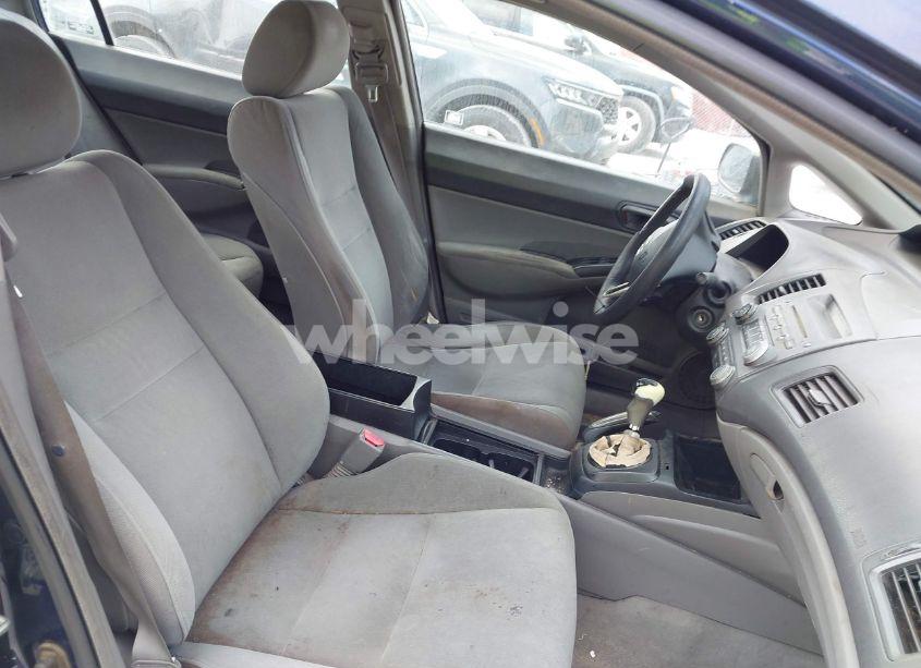 Photo 5 of 2009 Honda Civic VP (VIN 19XFA15329E024756)