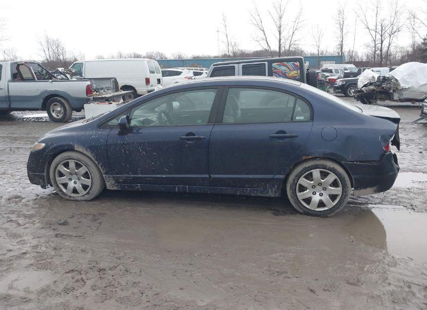Photo 14 of 2009 Honda Civic LX (VIN 19XFA15519E003110)