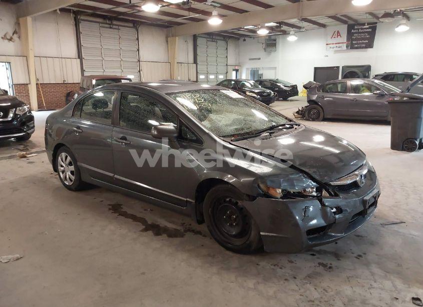 2009 Honda Civic LX (VIN 19XFA15519E010641) main photo