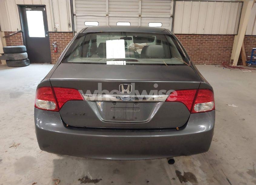 Photo 16 of 2009 Honda Civic LX (VIN 19XFA15519E010641)