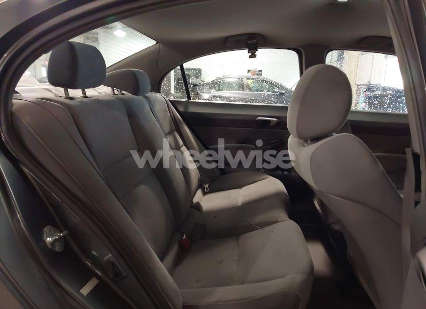 Photo 8 of 2009 Honda Civic LX (VIN 19XFA15519E010641)