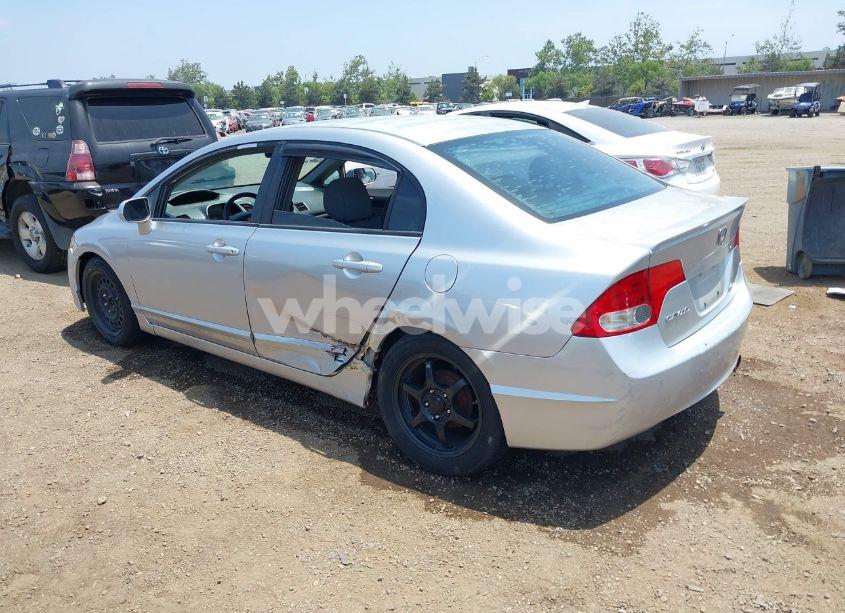 Photo 3 of 2009 Honda Civic LX (VIN 19XFA155X9E005857)