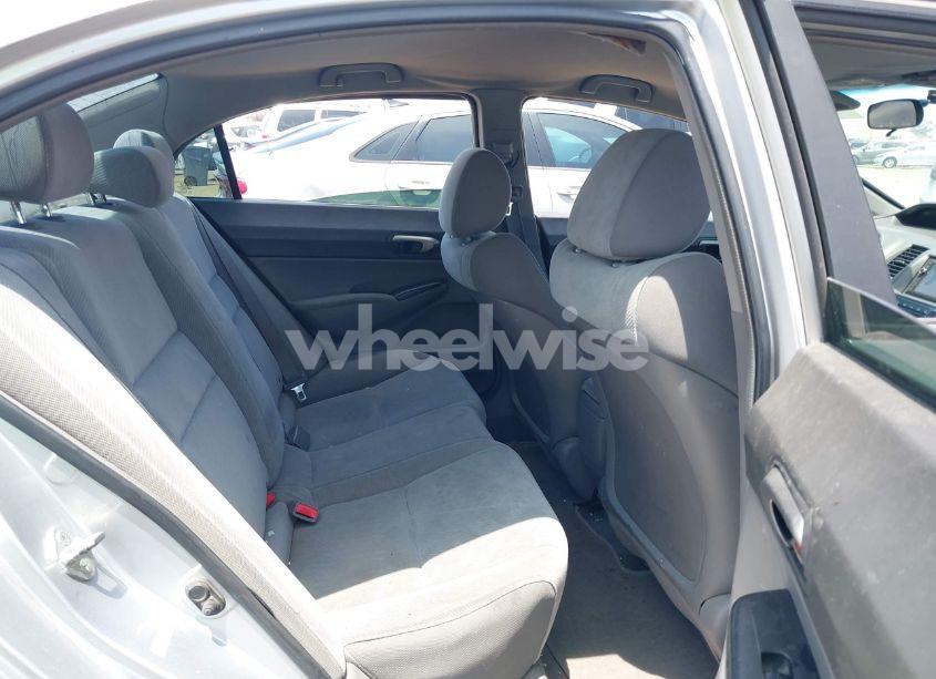 Photo 8 of 2009 Honda Civic LX (VIN 19XFA155X9E005857)