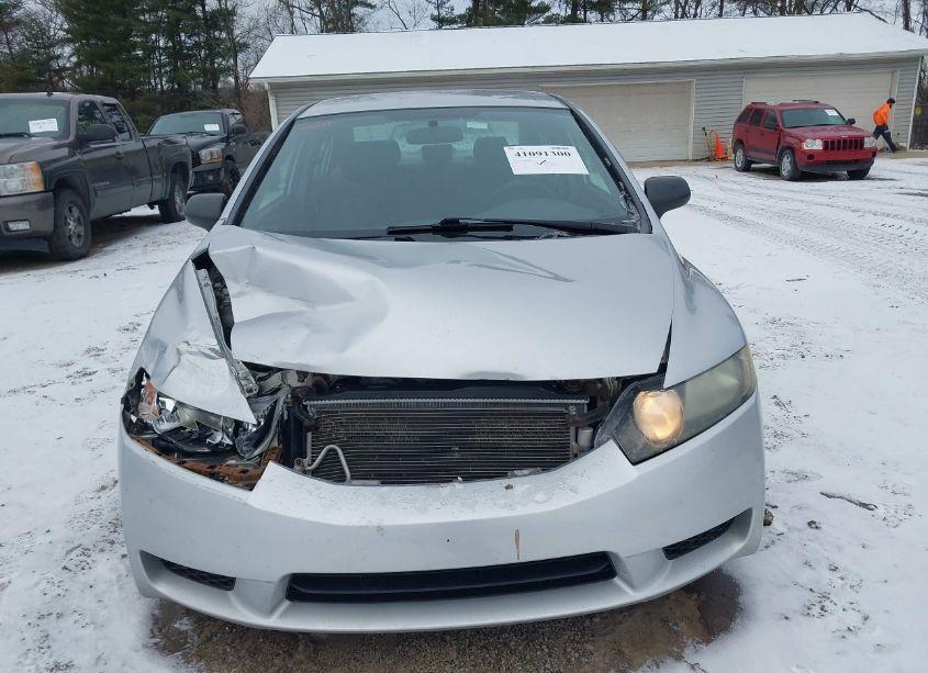 Photo 13 of 2009 Honda Civic VP (VIN 19XFA16389E014943)