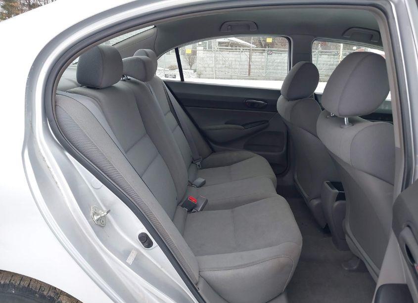 Photo 8 of 2009 Honda Civic VP (VIN 19XFA16389E014943)