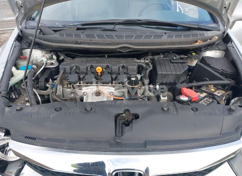 Photo 10 of 2009 Honda Civic LX (VIN 19XFA16509E033701)