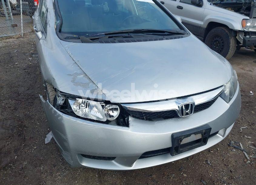 Photo 6 of 2009 Honda Civic LX (VIN 19XFA16509E033701)