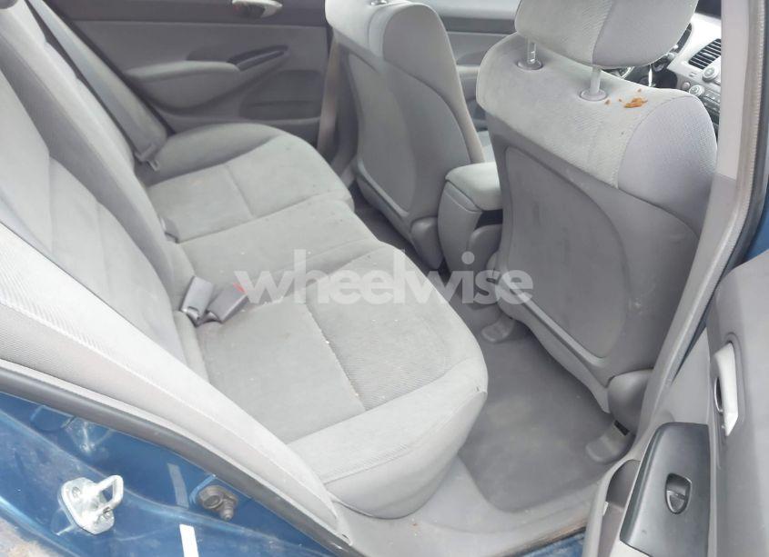 Photo 8 of 2009 Honda Civic LX (VIN 19XFA16509E039417)