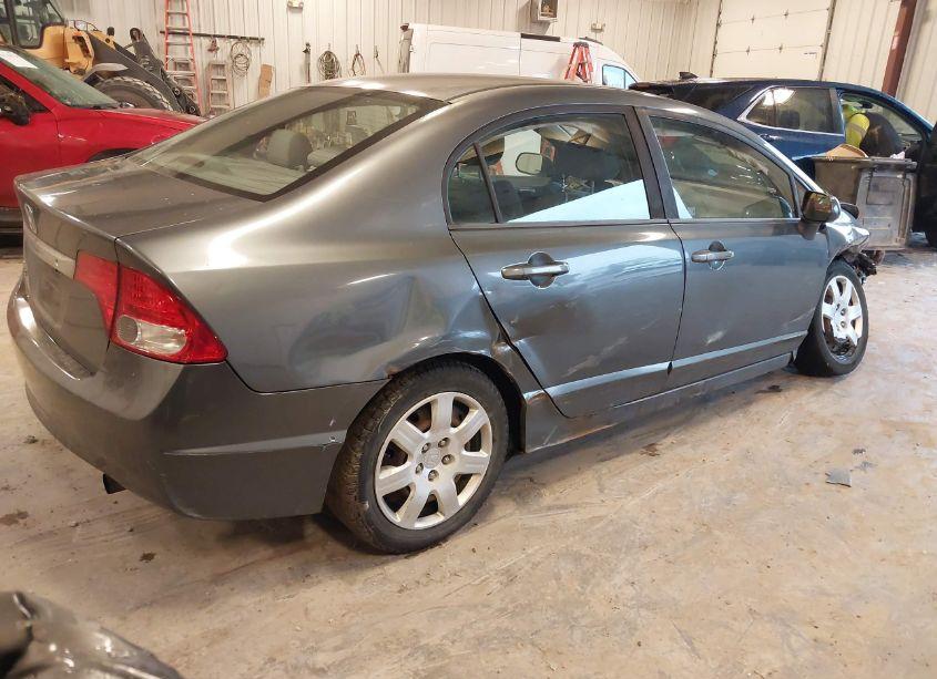 Photo 4 of 2009 Honda Civic LX (VIN 19XFA16509E040289)