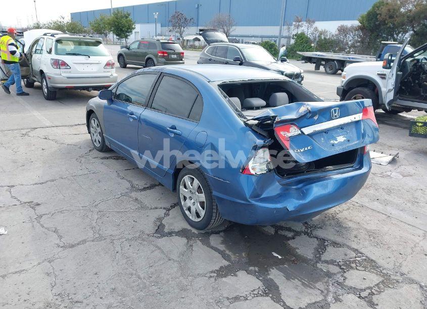 Photo 3 of 2009 Honda Civic LX (VIN 19XFA16519E016681)