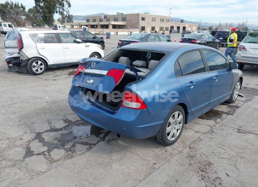 Photo 4 of 2009 Honda Civic LX (VIN 19XFA16519E016681)