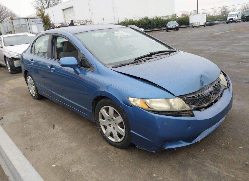 2009 Honda Civic LX (VIN 19XFA16519E032900) main photo