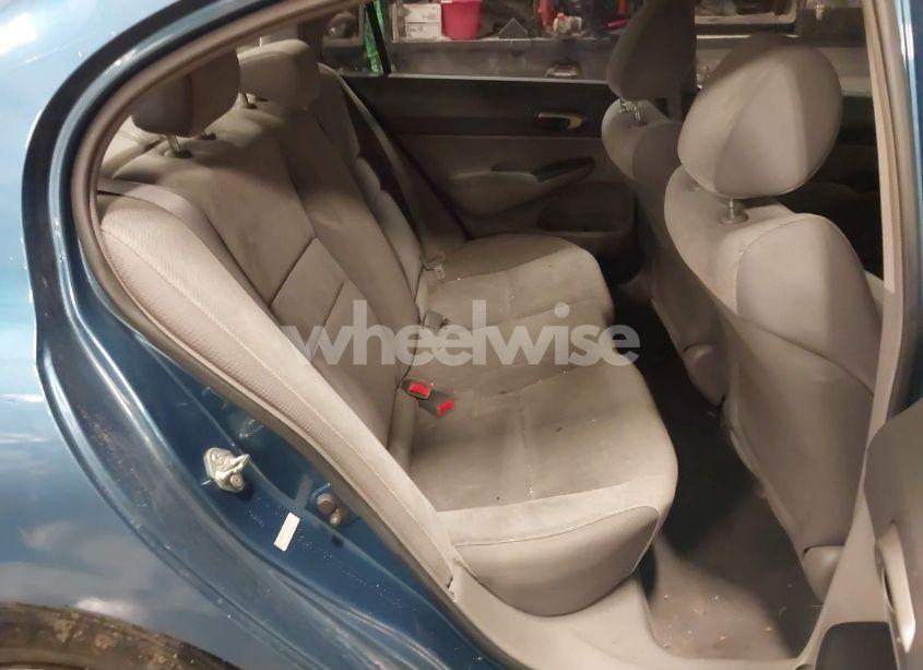 Photo 8 of 2009 Honda Civic LX (VIN 19XFA16529E024224)