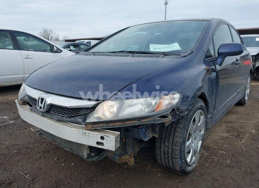 Photo 6 of 2009 Honda Civic LX (VIN 19XFA16529E043405)