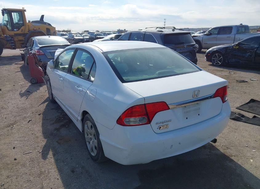 Photo 3 of 2009 Honda Civic LX (VIN 19XFA16539E033000)