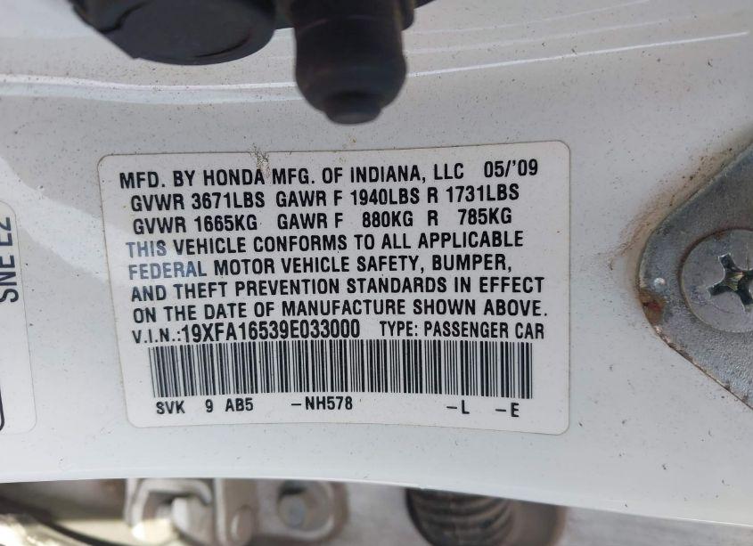 Photo 9 of 2009 Honda Civic LX (VIN 19XFA16539E033000)