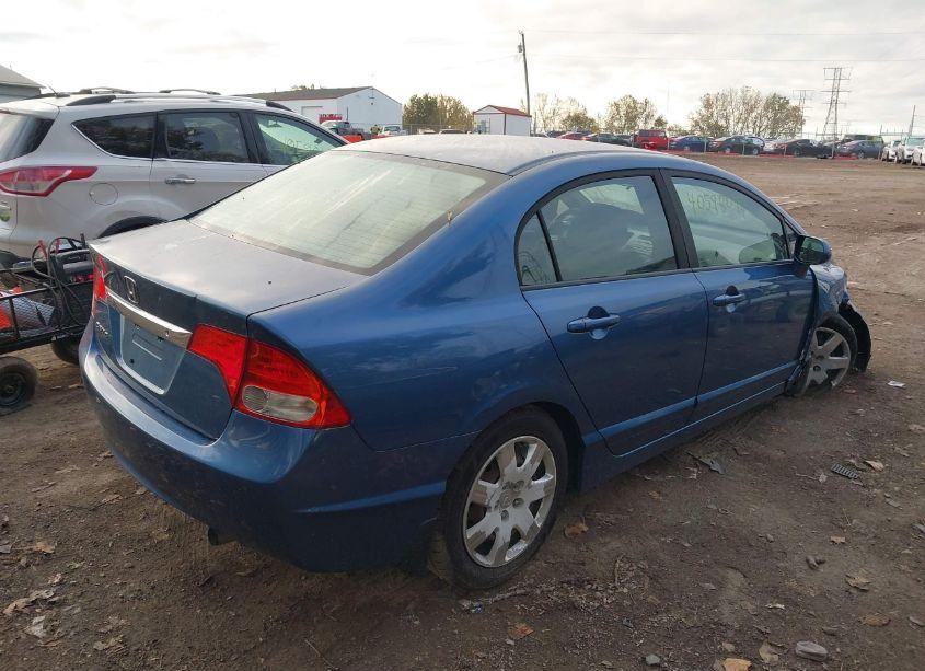 Photo 4 of 2009 Honda Civic LX (VIN 19XFA16539E036995)