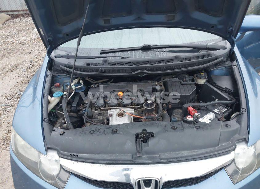 Photo 10 of 2009 Honda Civic LX (VIN 19XFA16539E039380)