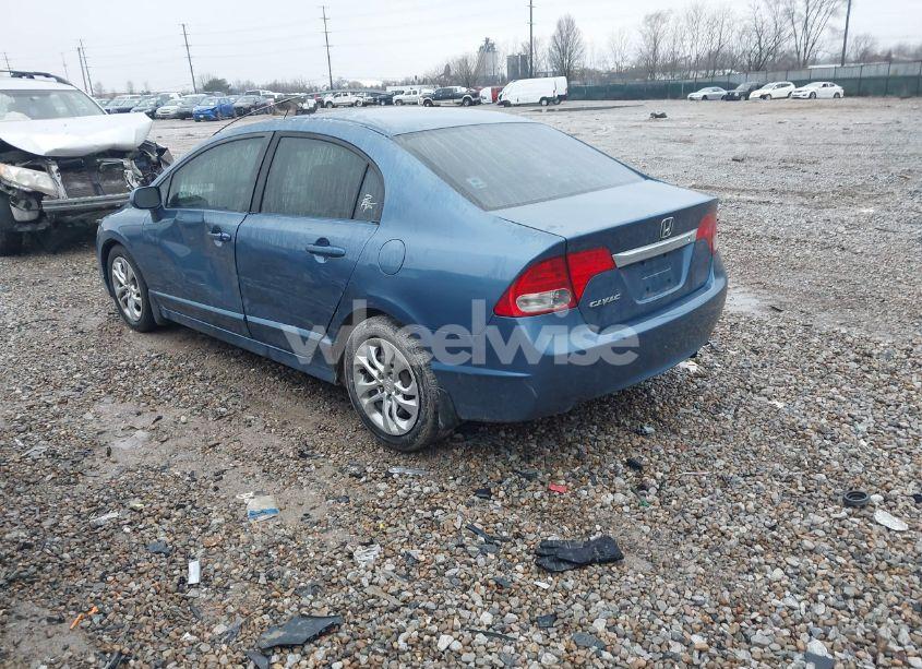 Photo 3 of 2009 Honda Civic LX (VIN 19XFA16539E039380)