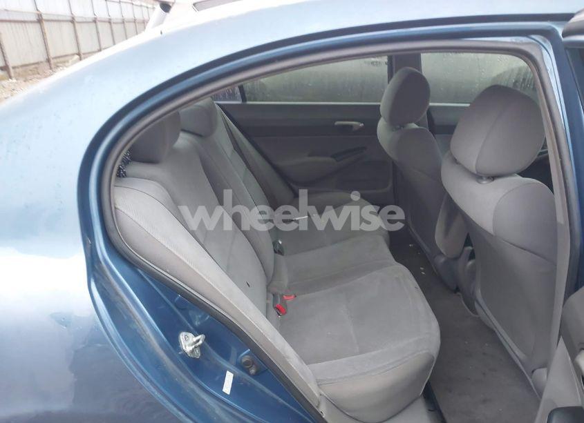 Photo 8 of 2009 Honda Civic LX (VIN 19XFA16539E039380)