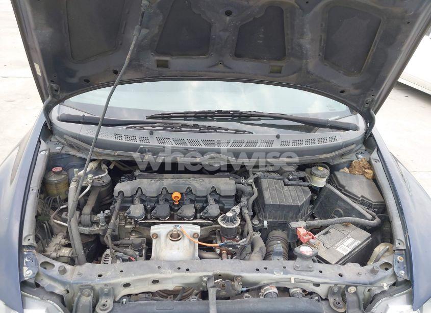 Photo 10 of 2009 Honda Civic LX (VIN 19XFA16539E046930)