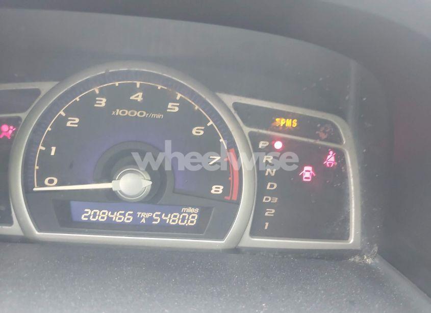 Photo 7 of 2009 Honda Civic LX (VIN 19XFA16539E046930)