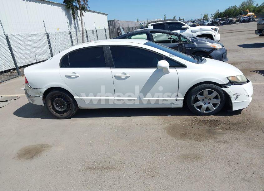 Photo 14 of 2009 Honda Civic LX (VIN 19XFA16549E018876)