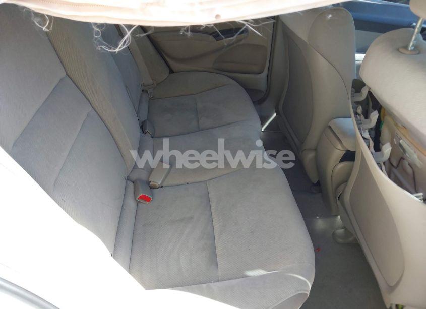 Photo 8 of 2009 Honda Civic LX (VIN 19XFA16549E018876)