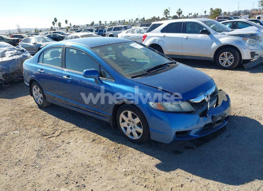 2009 Honda Civic LX (VIN 19XFA16549E038481) main photo