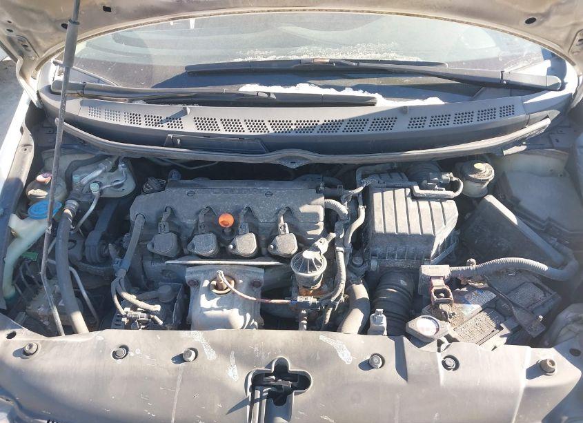 Photo 10 of 2009 Honda Civic LX (VIN 19XFA16549E045883)