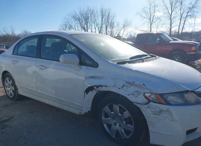 Photo 13 of 2009 Honda Civic LX (VIN 19XFA16549E045883)