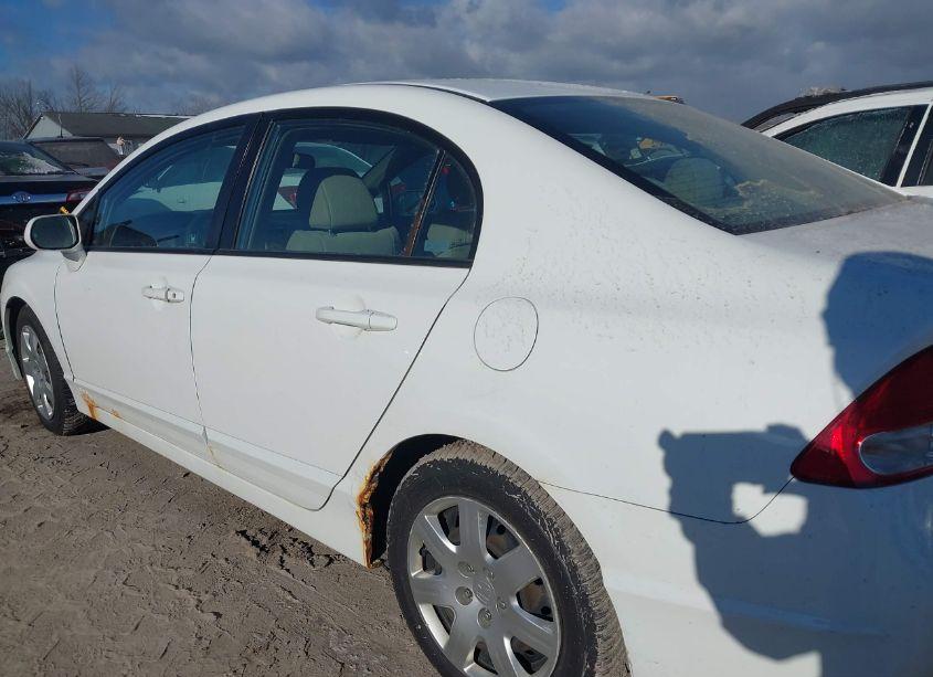 Photo 14 of 2009 Honda Civic LX (VIN 19XFA16549E045883)