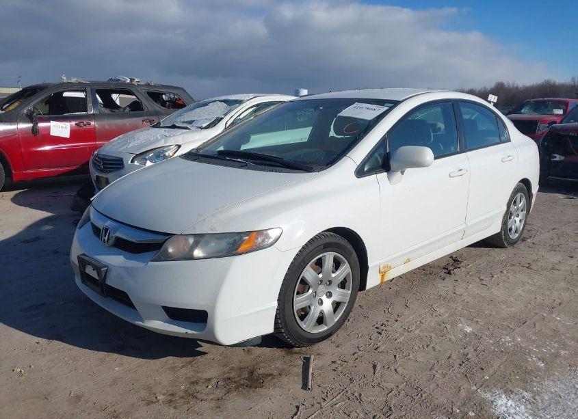 Photo 2 of 2009 Honda Civic LX (VIN 19XFA16549E045883)