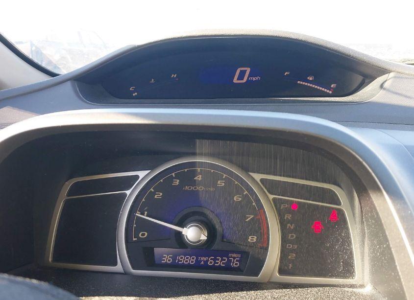 Photo 7 of 2009 Honda Civic LX (VIN 19XFA16549E045883)