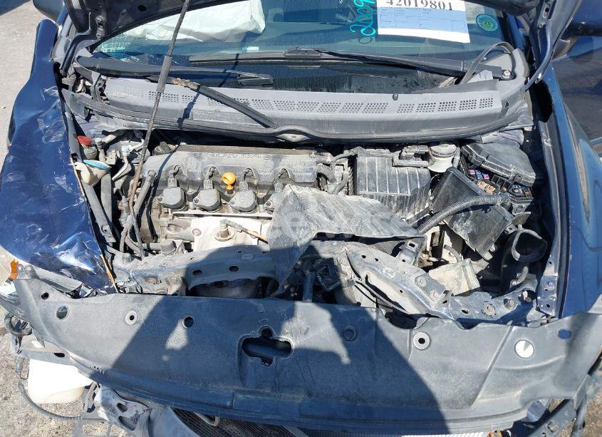 Photo 10 of 2009 Honda Civic LX (VIN 19XFA16559E001665)