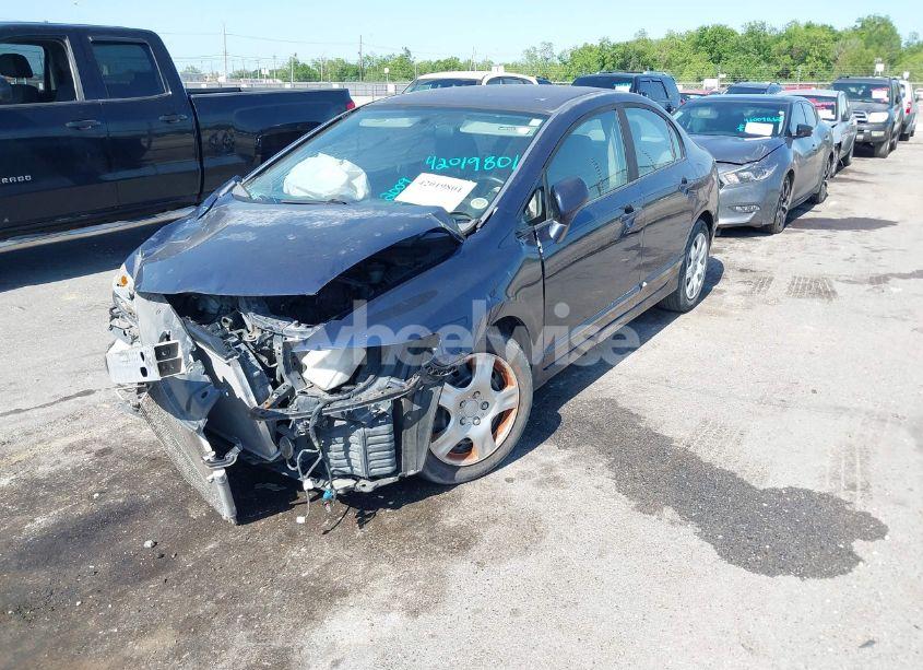 Photo 2 of 2009 Honda Civic LX (VIN 19XFA16559E001665)