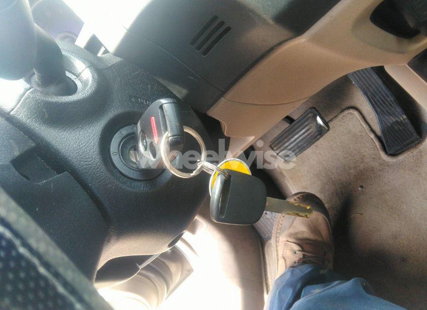 Photo 11 of 2009 Honda Civic LX (VIN 19XFA16559E022743)