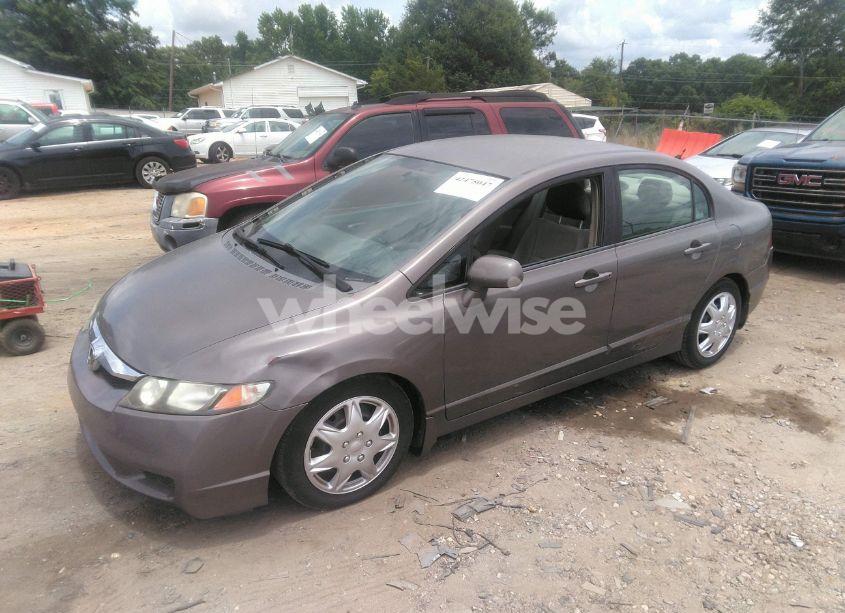 Photo 2 of 2009 Honda Civic LX (VIN 19XFA16559E022743)