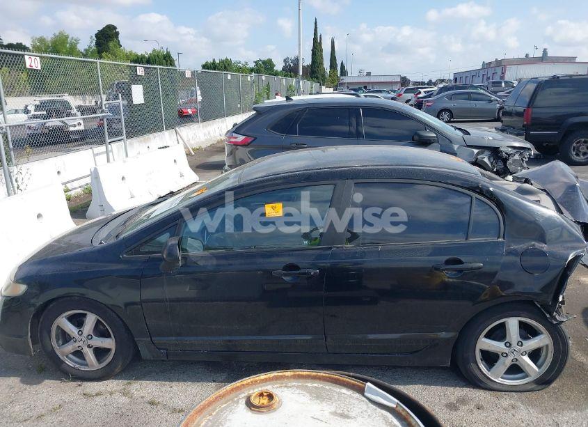 Photo 14 of 2009 Honda Civic LX (VIN 19XFA16559E050364)