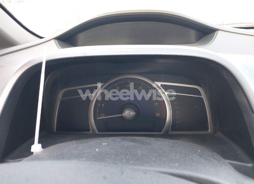 Photo 7 of 2009 Honda Civic LX (VIN 19XFA16559E050364)