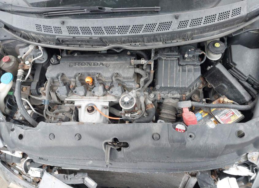 Photo 10 of 2009 Honda Civic LX (VIN 19XFA16559E050946)