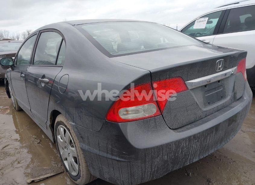 Photo 3 of 2009 Honda Civic LX (VIN 19XFA16559E050946)