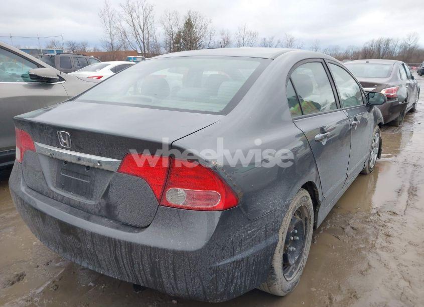 Photo 4 of 2009 Honda Civic LX (VIN 19XFA16559E050946)